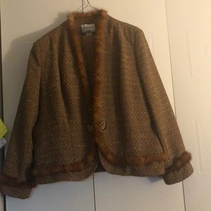 Woman’s Vintage Suit Lily &Taylor 2pc size 24 Tweed